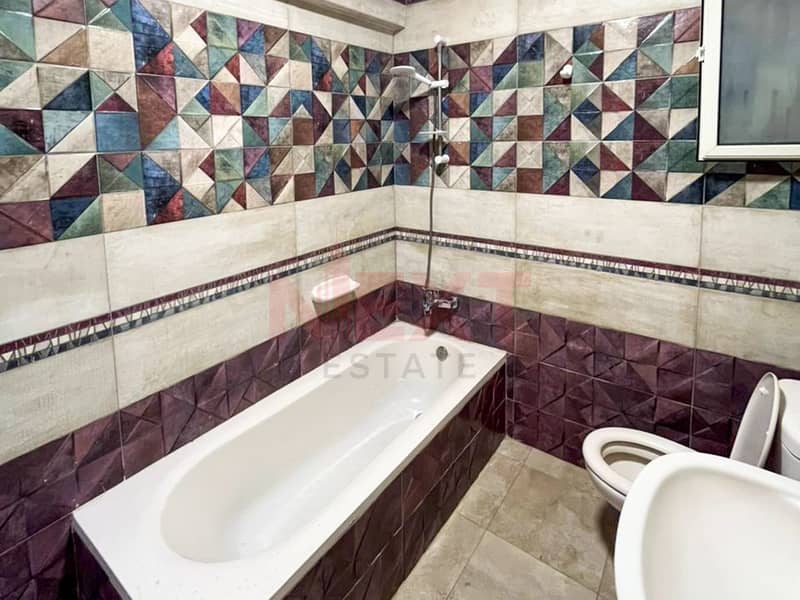 24 WhatsApp Image 2025-12-29 at 4.46. 08 PM (3). jpg