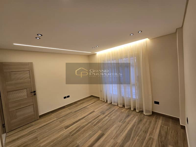 7 014e853f-fe6f-48e8-998a-329adf1820a9. jpg