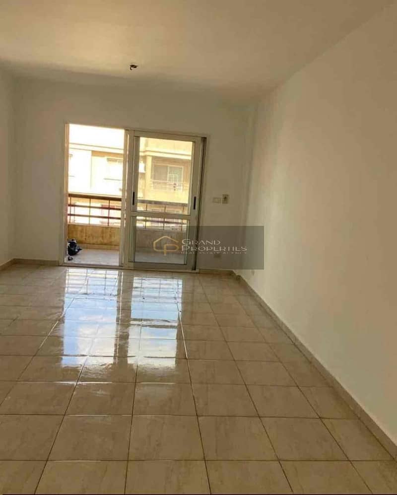 10 5fea97ec-7b62-4bd2-906f-0182abb192df. jpg