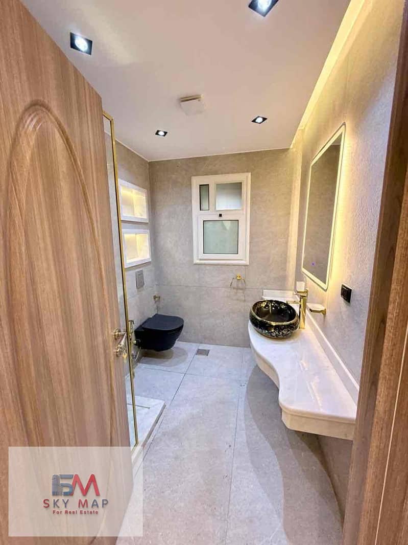 5 f7061e38-1219-4b81-8db6-af13ab209279. jpg