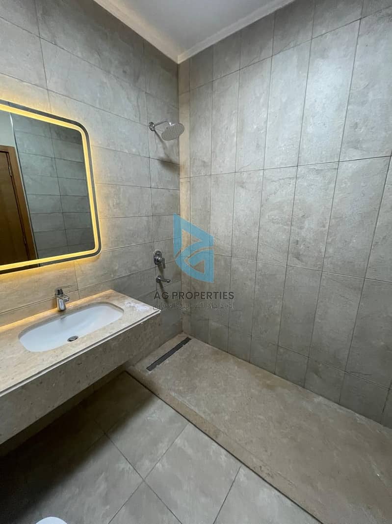 22 WhatsApp Image 2026-01-03 at 4.45. 38 PM (2). jpeg