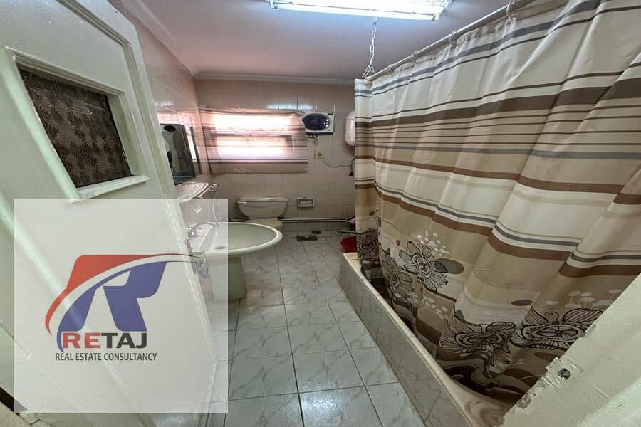 9 b36ee422-6b5b-4622-b2c6-155ace65876a. jpg