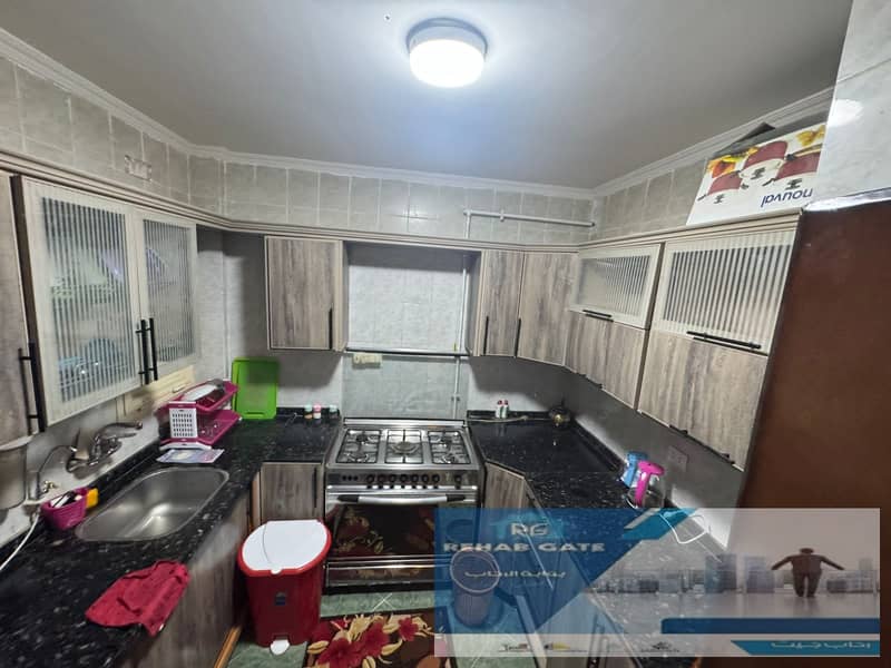 8 f8a90b83-cdb0-4356-b8bd-b299183c2523. jpg