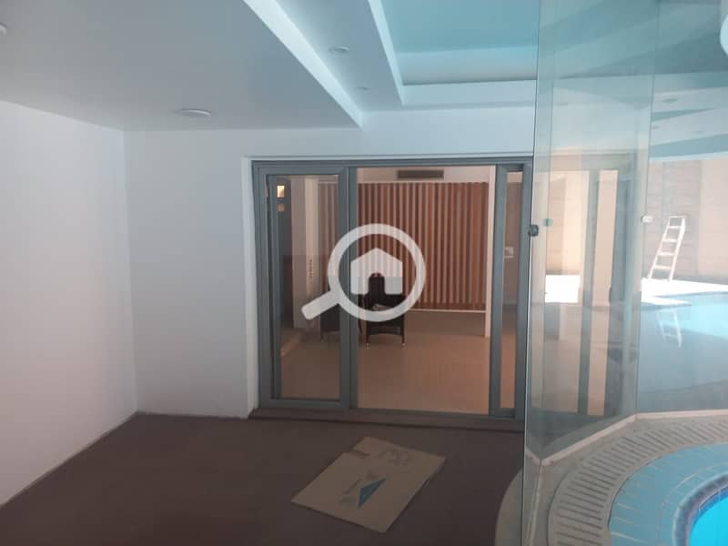 13 e9de685d-8d4e-48e0-8ff6-c835340d2a70. jpg