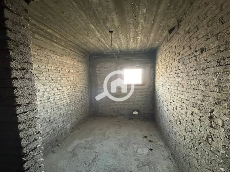 10 WhatsApp Image 2025-02-06 at 6.05. 45 PM. jpeg