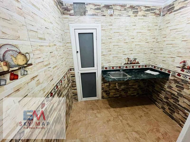 11 764004c6-5525-4fb1-9c02-acc238cb4bbc. jpg