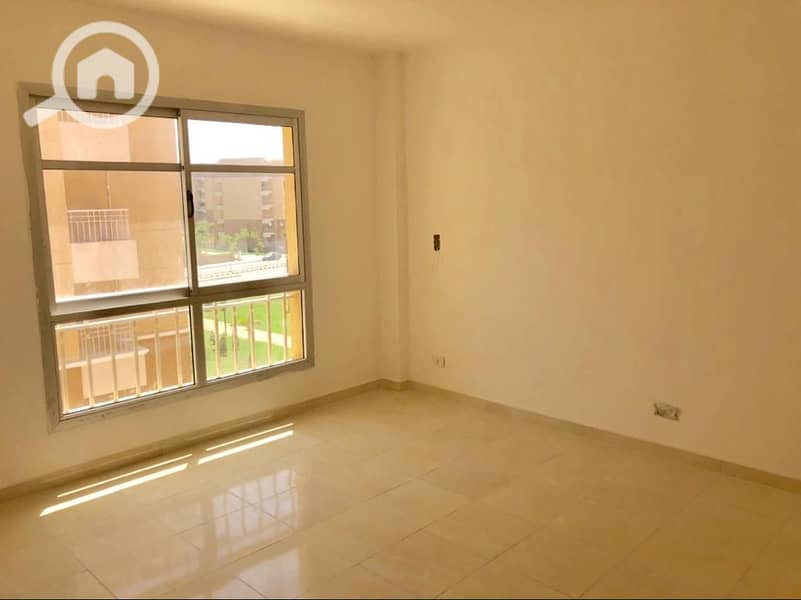 7 cc3272bc-4654-404d-830c-644b768bb251. jpg