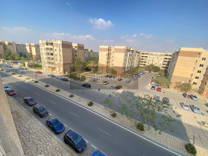 8 553a54c1-d4ea-4afb-a9ca-2d556fff7fcd. jpg