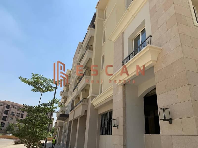 6 5caad669-1dcd-430b-8e97-5637ee09bfca. jpg