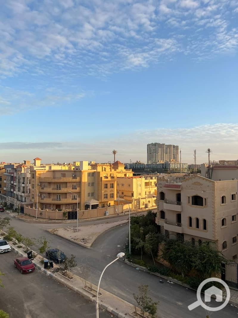 6 cfffb18f-6e71-4098-b5e2-85f73cff94fd. jpeg