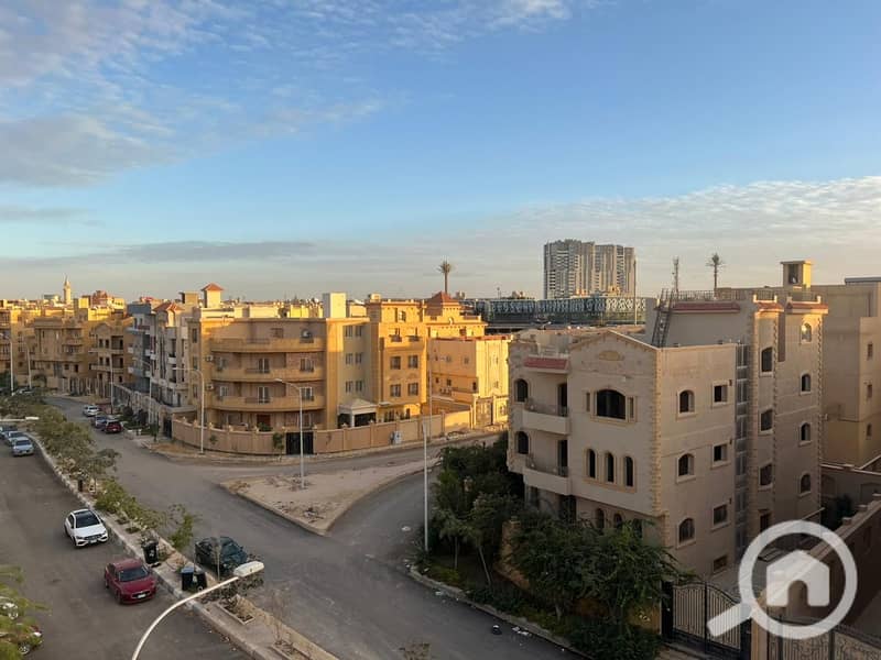 11 e0989ba8-6933-48e9-a341-28af439578cb. jpeg