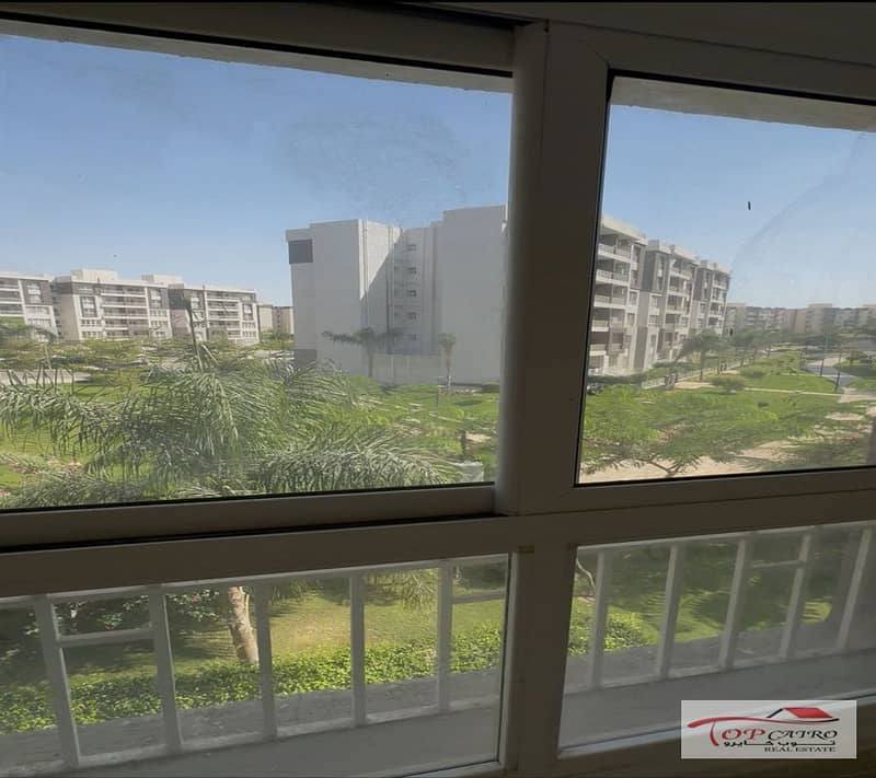 7 WhatsApp Image 2026-01-01 at 2.10. 43 PM_900x800. jpg