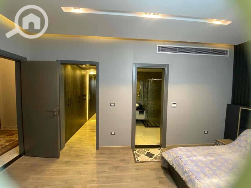 11 fa818d2e-511d-4383-9e8d-643700ab9b20. jpg