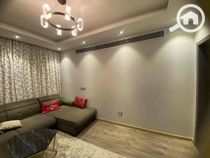 15 c410ee9a-8f13-4219-b539-7dcefcba7a26. jpg