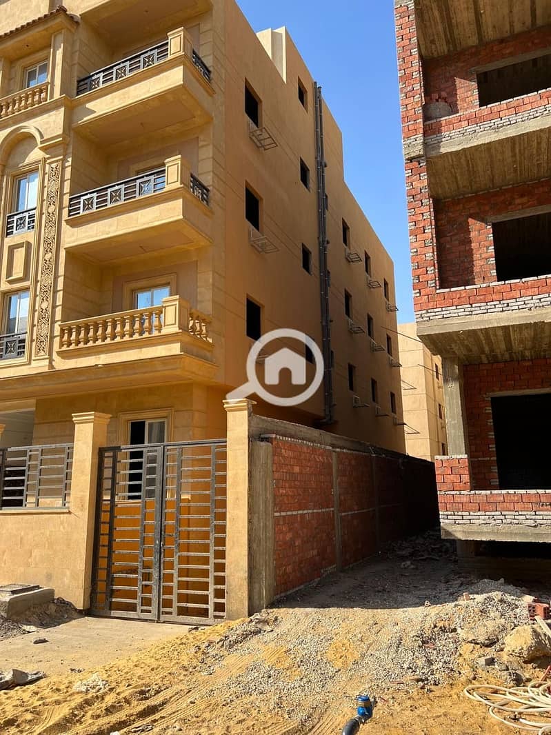 2 6519590a-53f6-406f-bd96-8a8977d0a542. jpeg