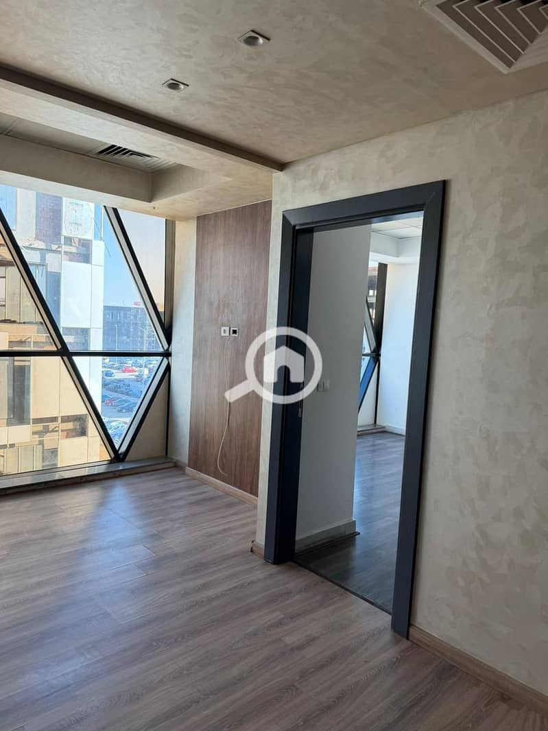 7 WhatsApp Image 2025-12-24 at 1.27. 22 AM (4). jpeg