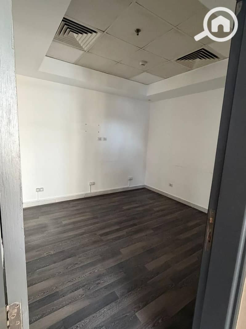 8 WhatsApp Image 2025-12-24 at 1.27. 21 AM (2). jpeg