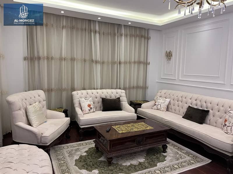 4 5b22d78b-fc70-49e6-a1e9-47923489b18f. jpg