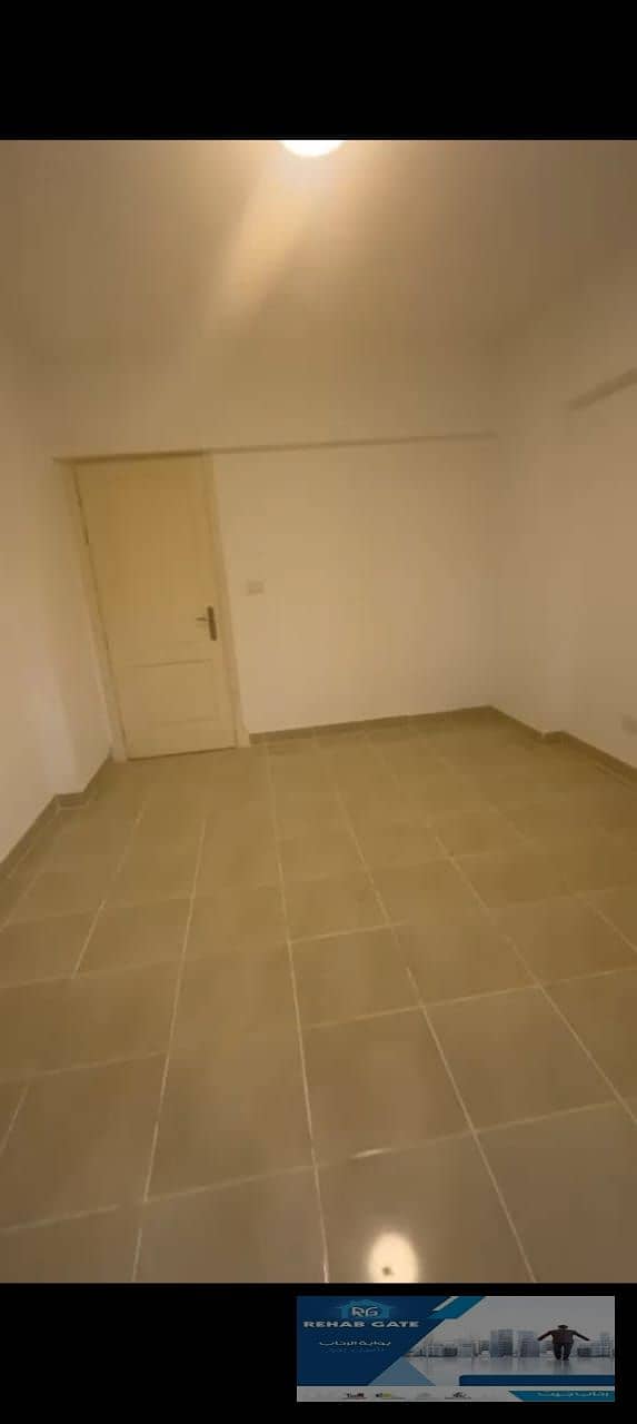 5 2881a535-fb2e-47e7-9aa9-0227d71dfb2c. jpg