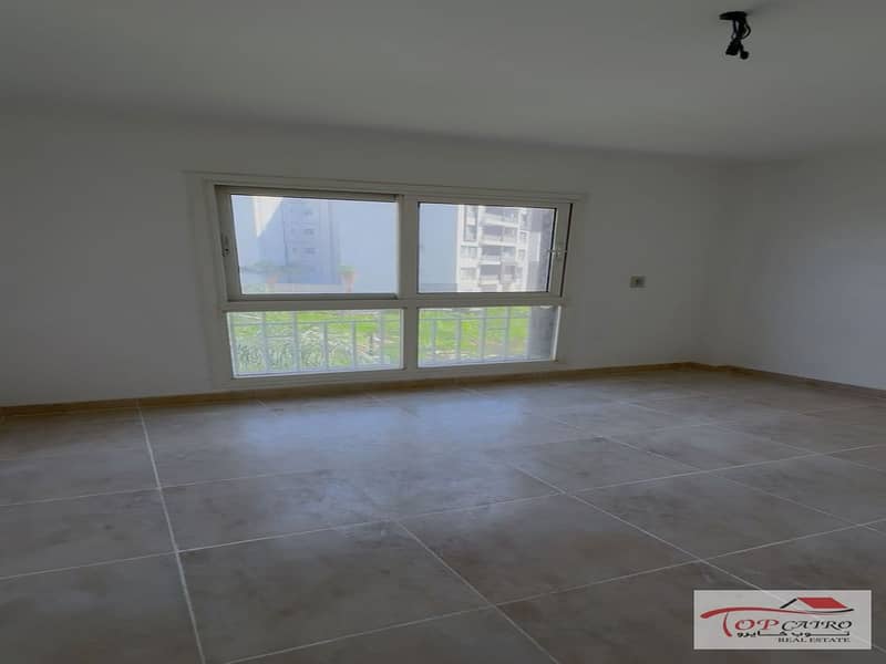 6 WhatsApp Image 2025-12-31 at 11.47. 28 AM_1200x900. jpg