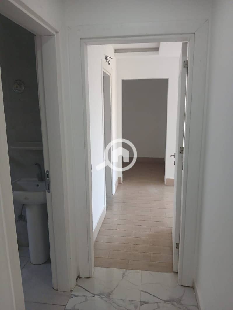 6 a2a6721f-6aa2-4527-b47a-f3f4dcad4a71. jpg