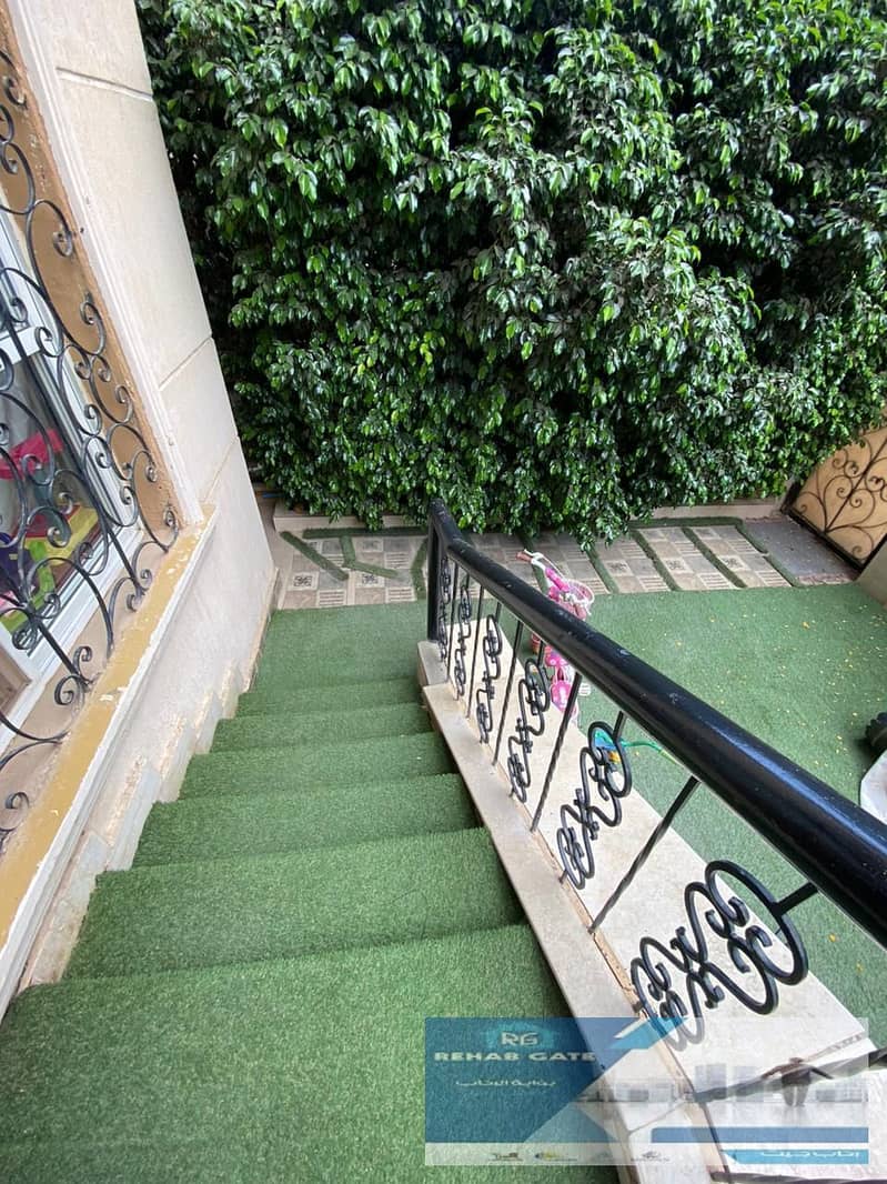 2 cd614f16-db9b-4111-8410-abad39e3f2e2. jpg