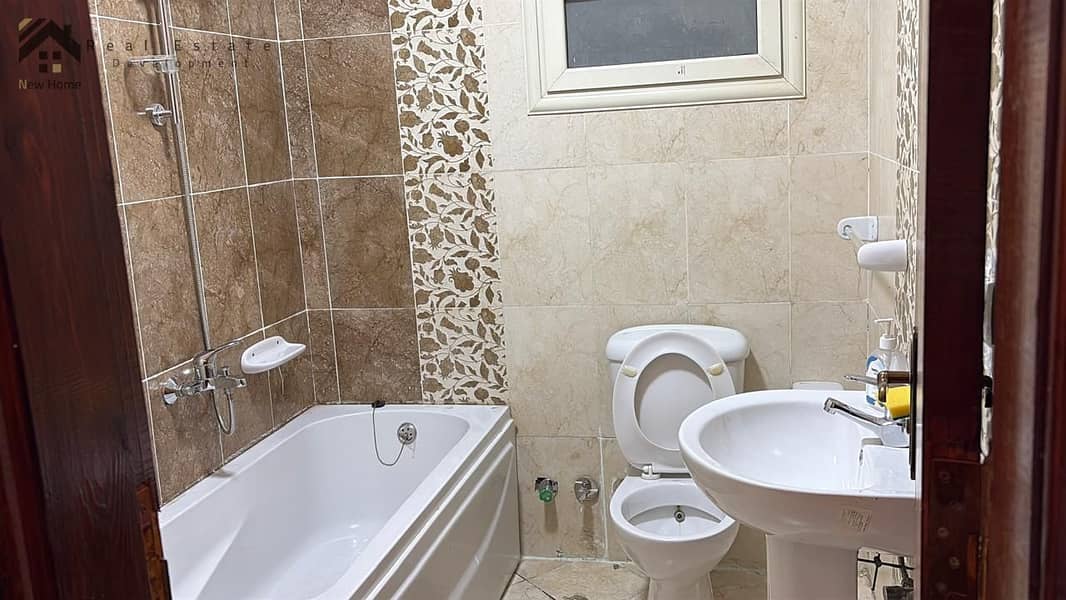 10 WhatsApp Image 2025-12-30 at سييي. jpeg