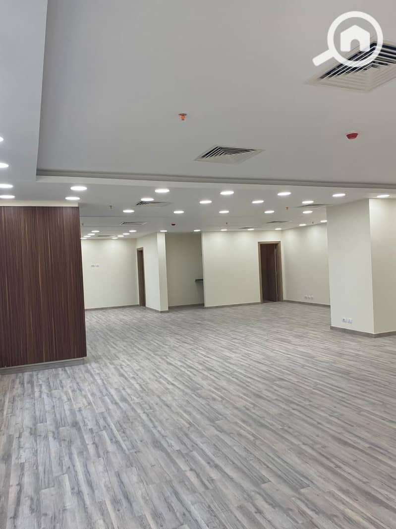 7 WhatsApp Image 2025-12-24 at 3.13. 30 PM. jpeg