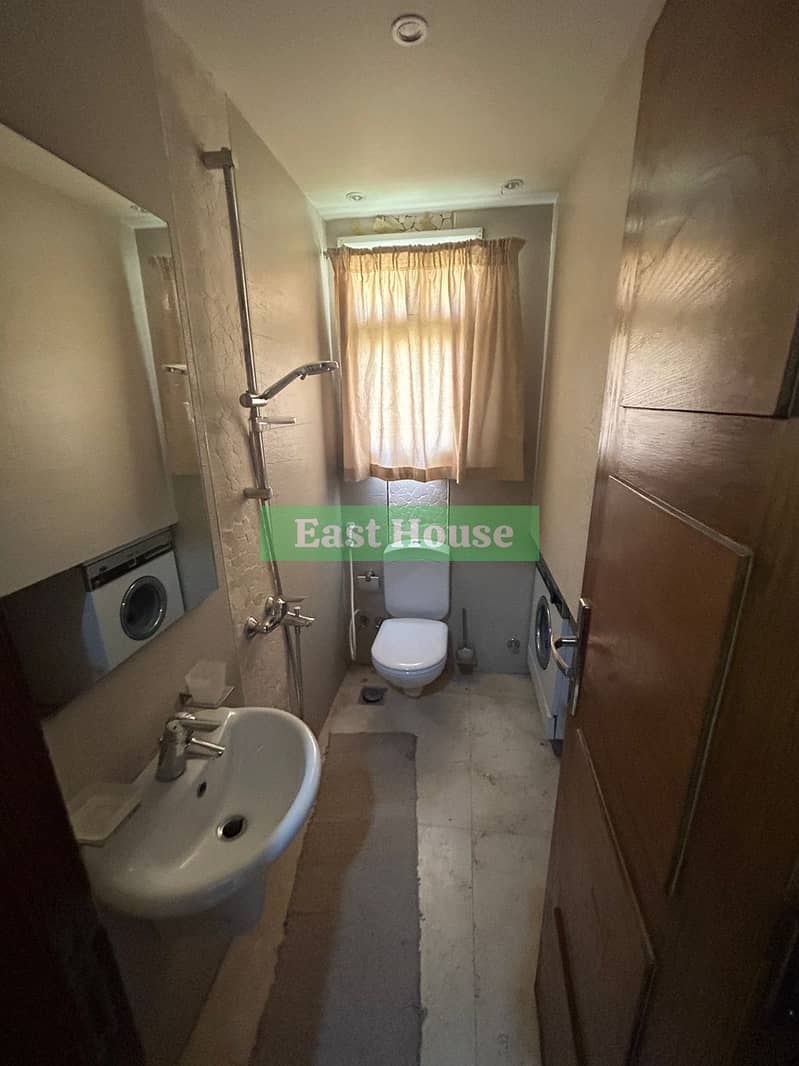 5 WhatsApp Image 2025-12-22 at 1.42. 06 PM99. jpeg