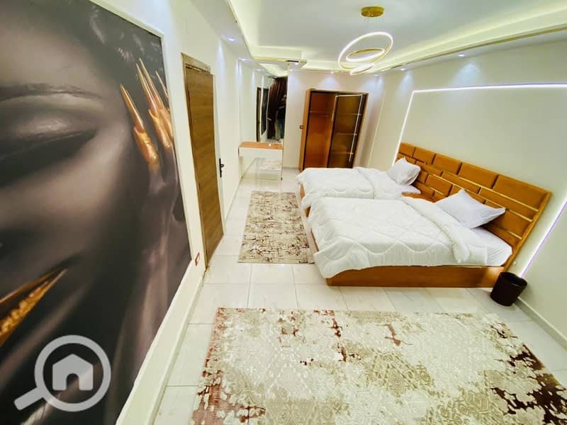 5 WhatsApp Image 2025-12-09 at 11.57. 51 AM (1). jpeg