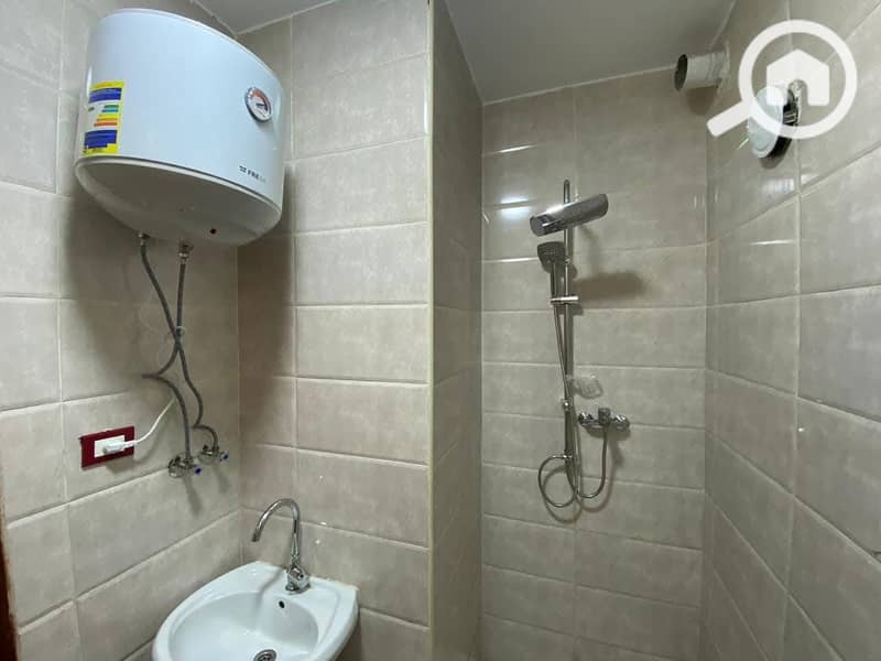 8 WhatsApp Image 2025-12-09 at 11.57. 52 AM (2). jpeg