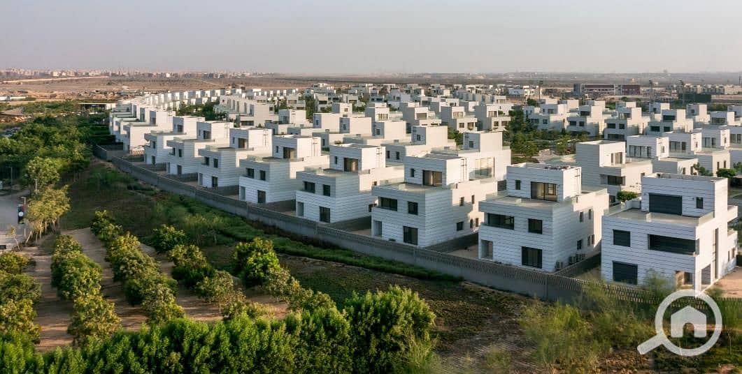 2 WhatsApp Image 2025-11-16 at 10.08. 55 PM (1). jpeg