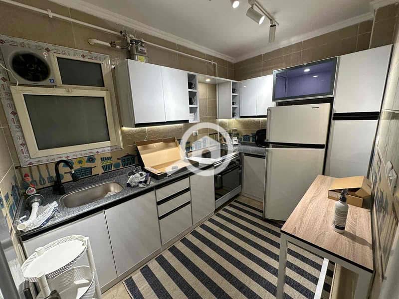 17 0a9b9af6-b05e-4c09-9566-de74a6d8dfa6. jpg