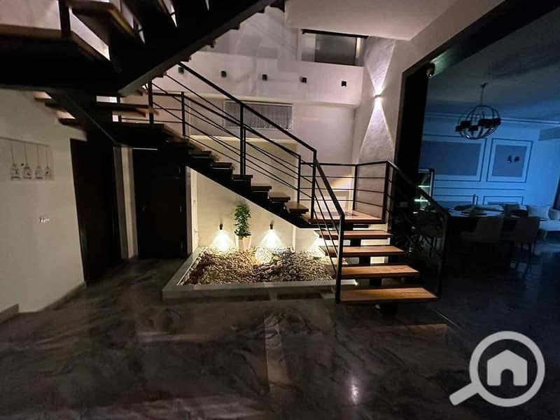 6 f026789c-5cb5-41e3-b6c5-f51235758135. jpg