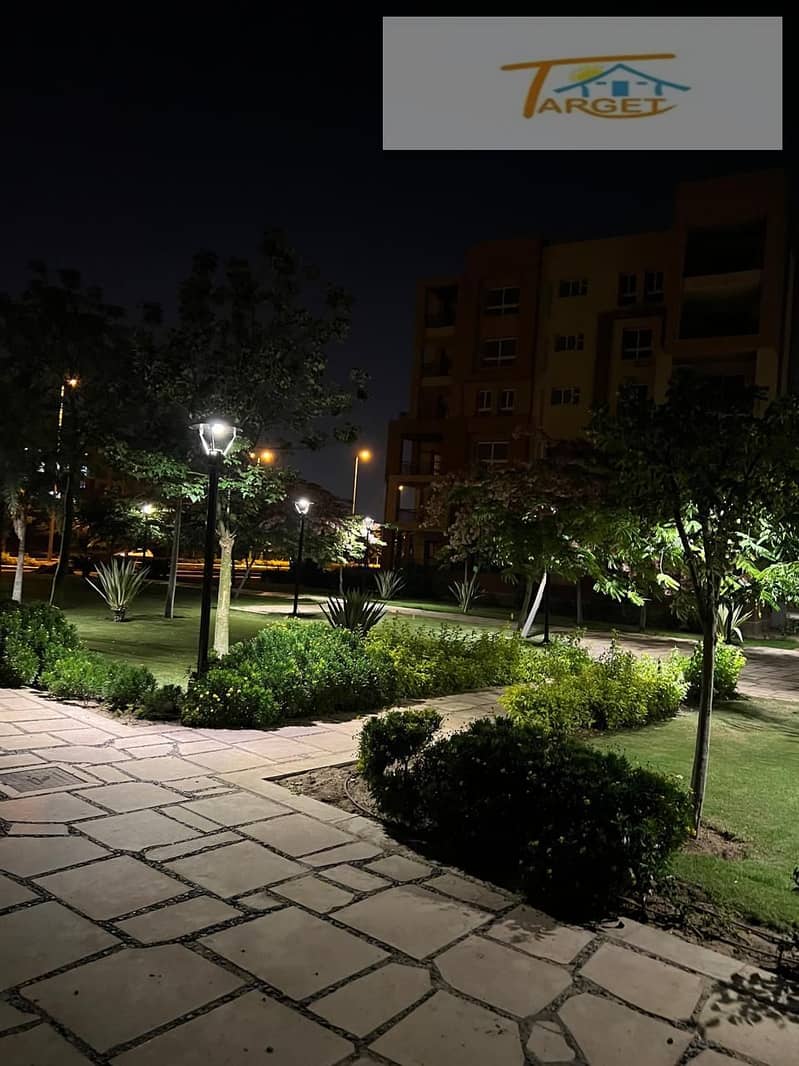 4 a256aa28-b6c5-4063-b99f-6441efe34487. jpg