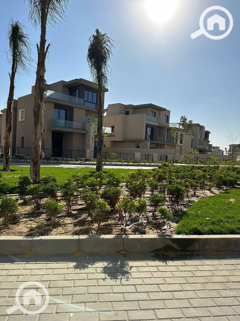 4 WhatsApp Image 2024-11-17 at 4.23. 31 PM (2). jpeg