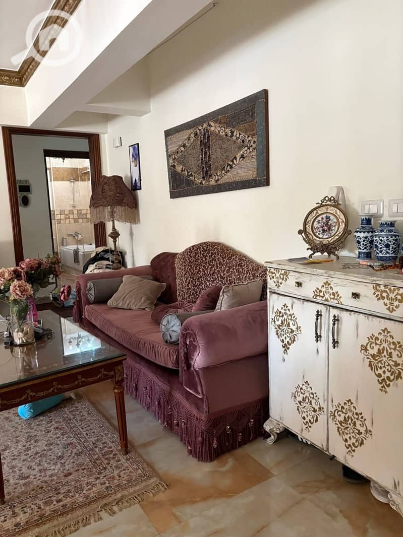 2 4b8aafd8-62f9-4733-8c31-239e2a86649f. jpeg