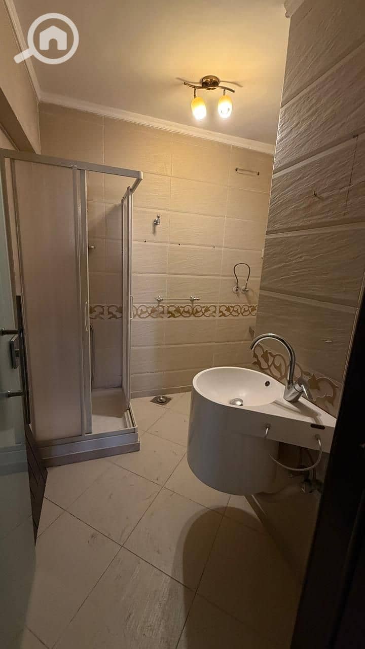 11 f59c432f-8852-4950-9d00-5c815700f192. jpeg