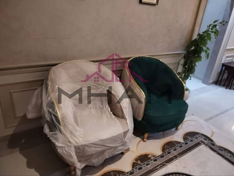 7 photo_5960686700545641428_y. jpg