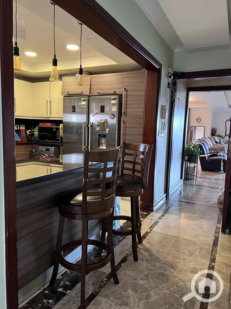 4 b61d723d-4fcb-439c-95c2-597e882db046. jpeg