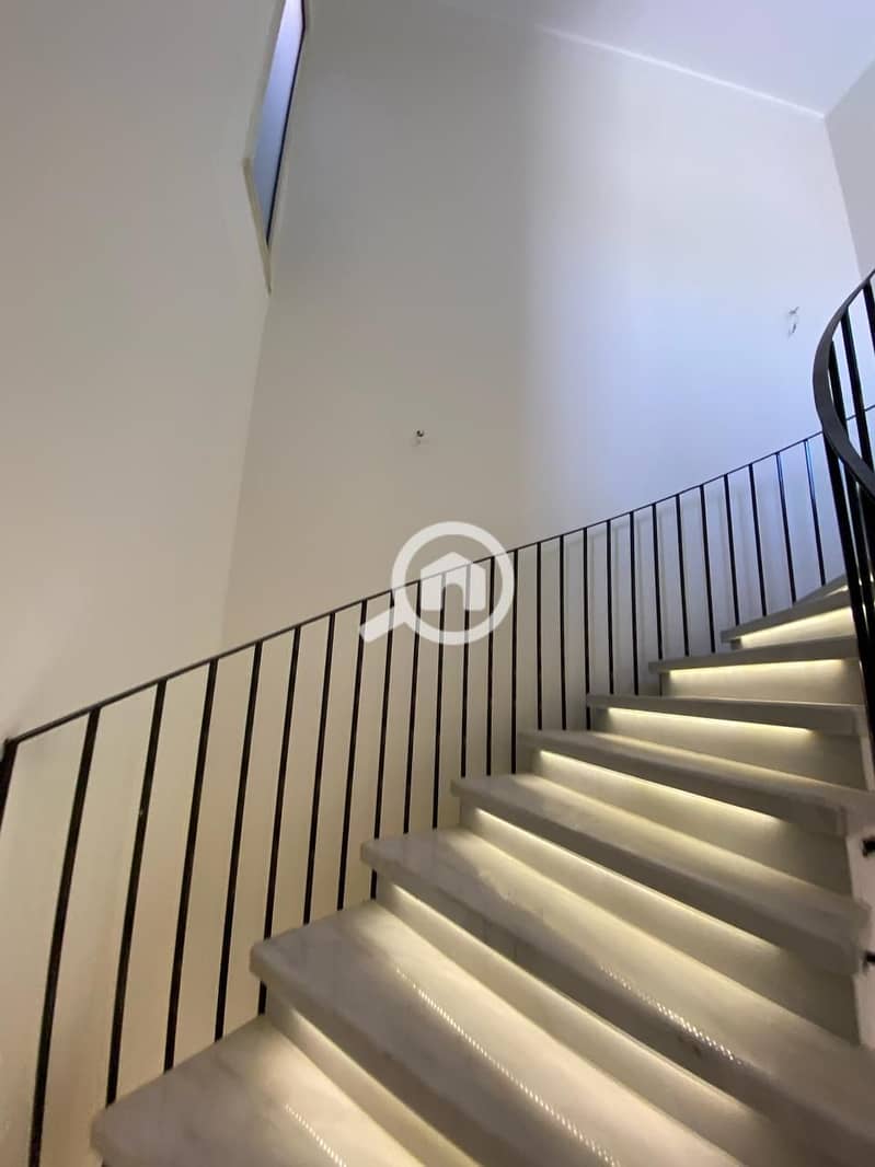 2 WhatsApp Image 2026-01-02 at 11.40. 51 AM. jpeg