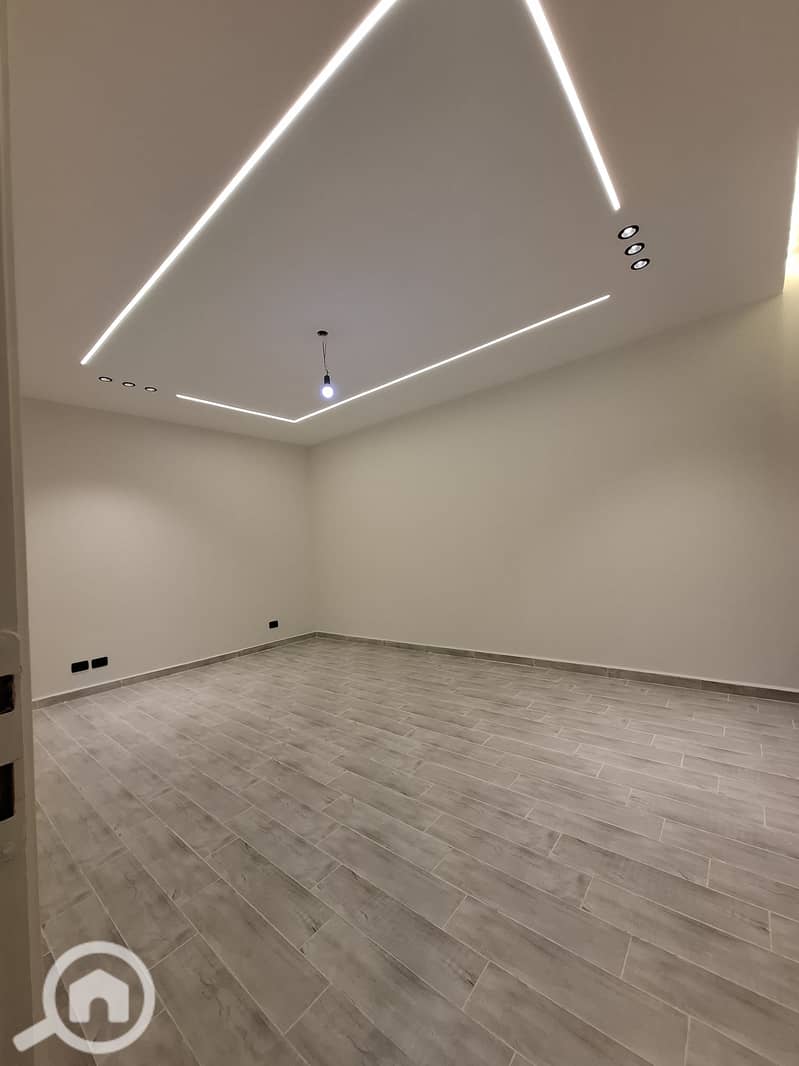 9 6329ec05-eecd-475b-ae52-b5303f505503. jpeg