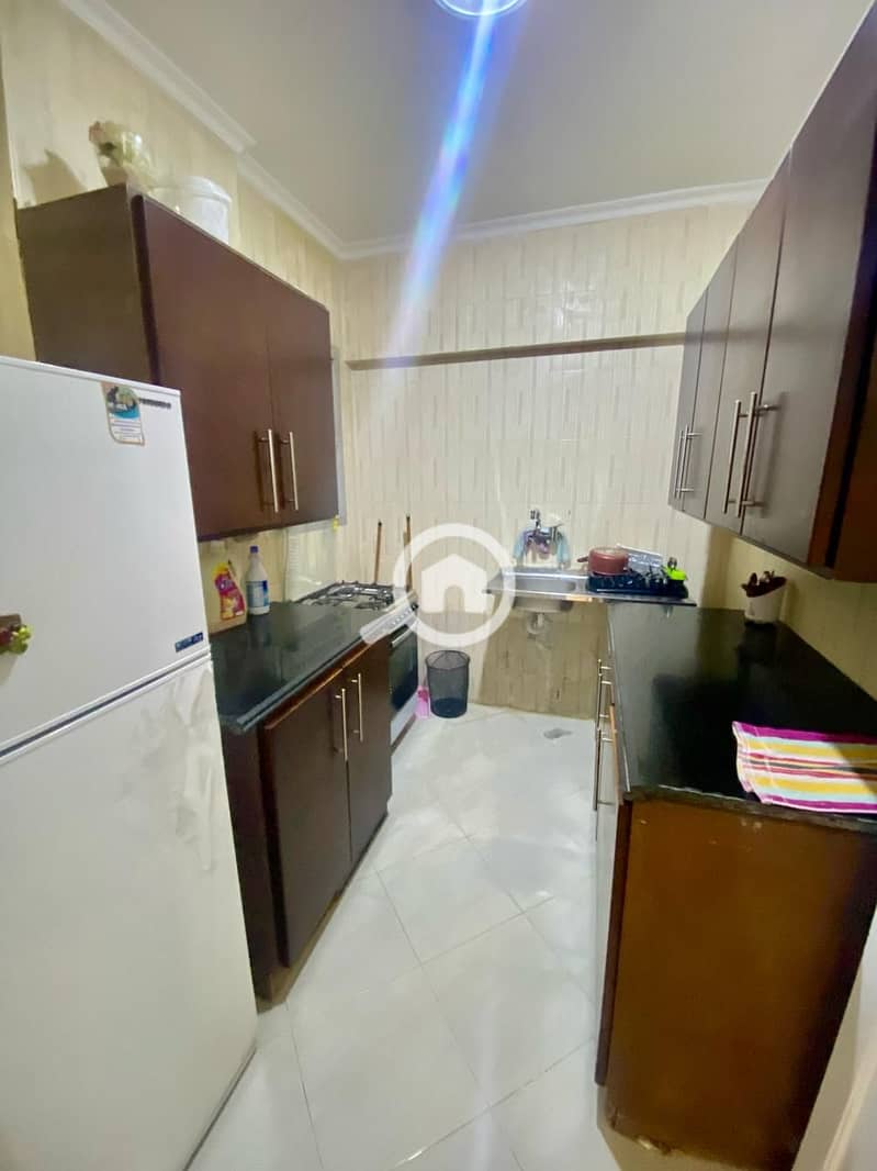 6 877af3c7-8b2d-4e92-930f-e365f8107753. jpeg