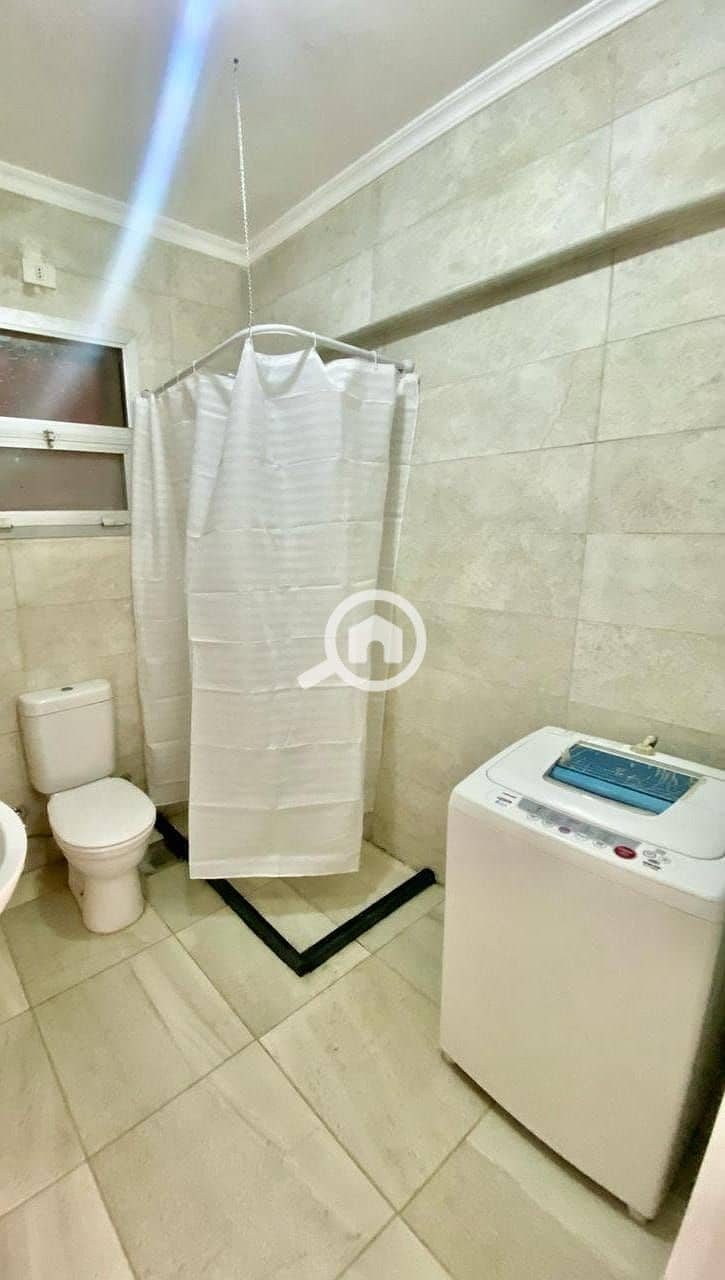 10 f1213527-10d1-4660-ac8e-4a5e6f6eae8d. jpeg