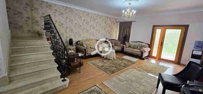 فیلا 3 غرف نوم للايجار في القاهرة الجديدة، القاهرة - 1000753134. jpg