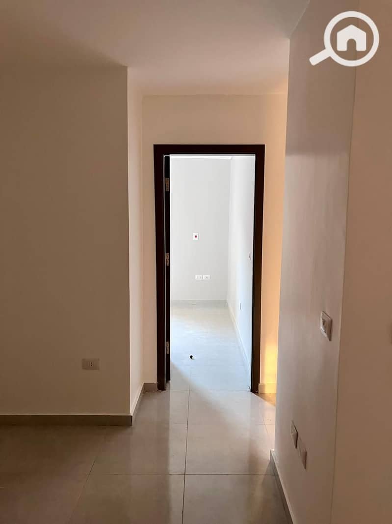 4 WhatsApp Image 2026-01-03 at 13.47. 51 (1). jpeg