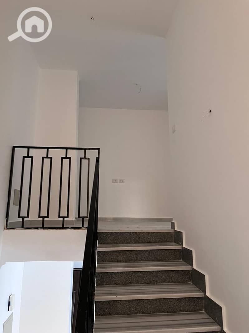 5 WhatsApp Image 2026-01-03 at 13.47. 51 (2). jpeg