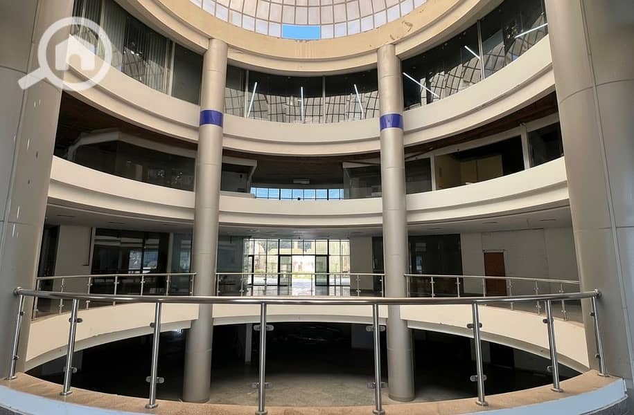 7 WhatsApp Image 2026-01-01 at 4.00. 43 PM (3). jpeg