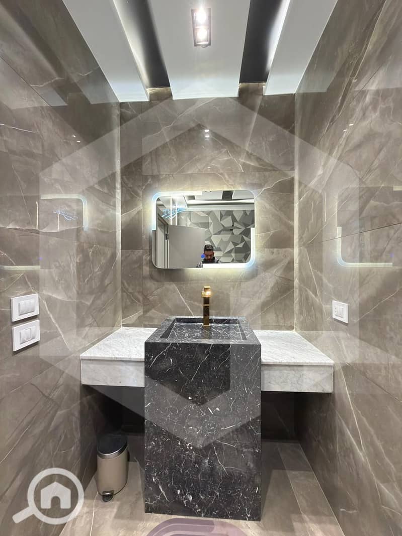 30 Golf Views 30. jpg