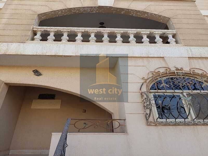 4 49c87194-a32a-4478-8752-d78b6079f08a. jpg